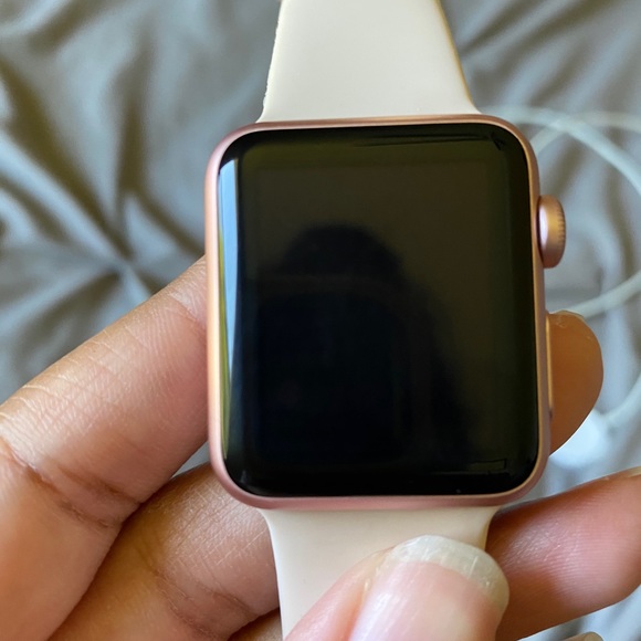 Apple Watch series 1 - Picture 2 of 4